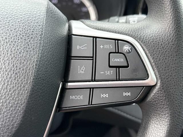 used 2022 Toyota Highlander car, priced at $31,985