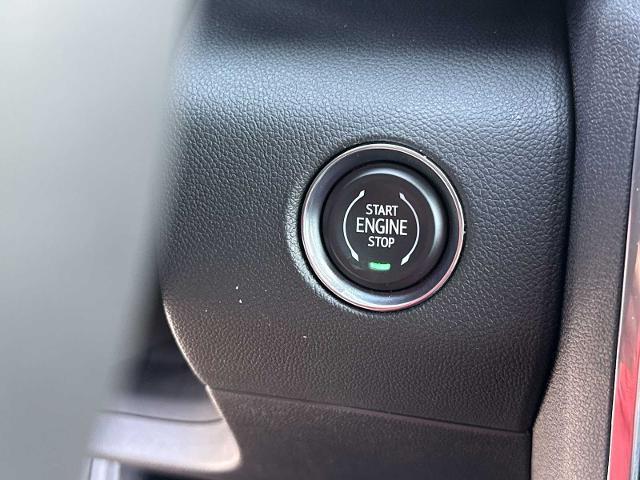 new 2025 GMC Acadia car, priced at $49,230