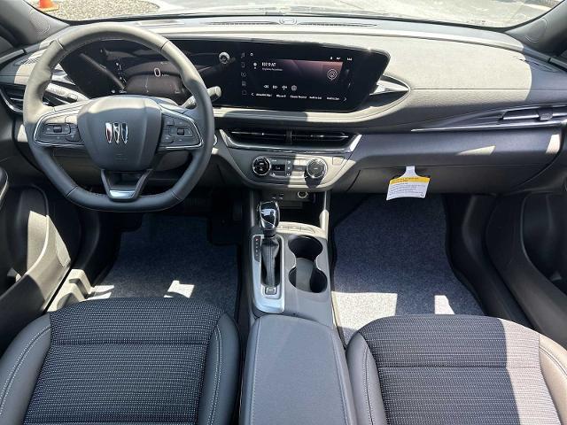 new 2025 Buick Envista car, priced at $26,685