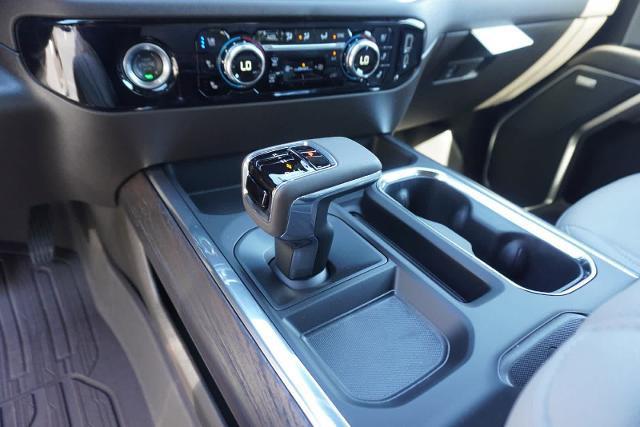 new 2025 GMC Sierra 1500 car, priced at $54,045