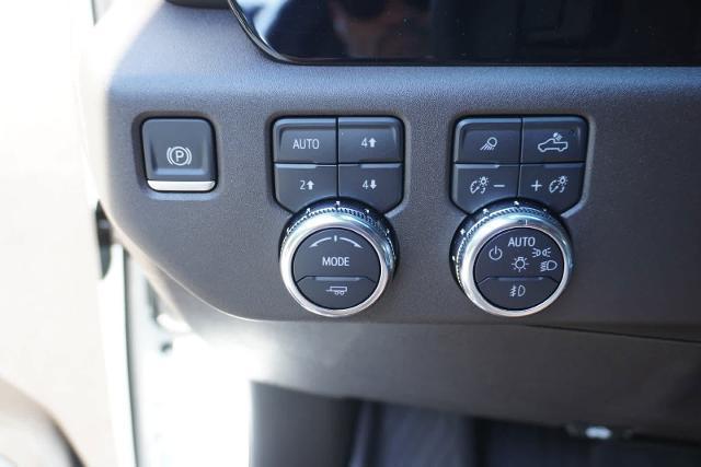 new 2025 GMC Sierra 1500 car, priced at $54,045