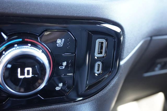 new 2025 GMC Sierra 1500 car, priced at $54,045