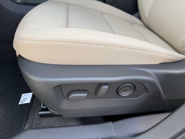 new 2025 Buick Envision car, priced at $39,245