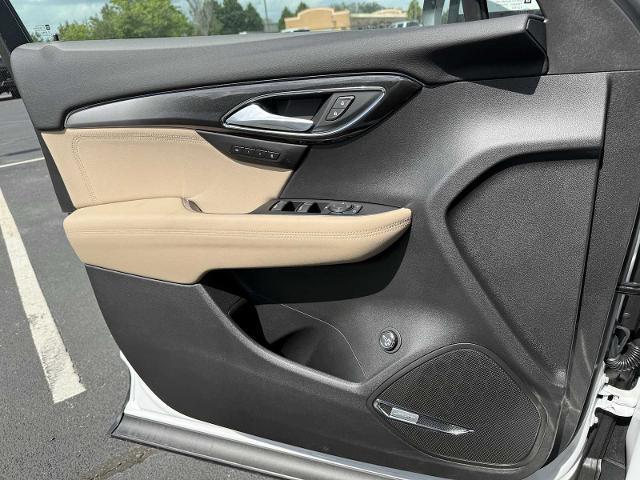 new 2025 Buick Envision car, priced at $39,245