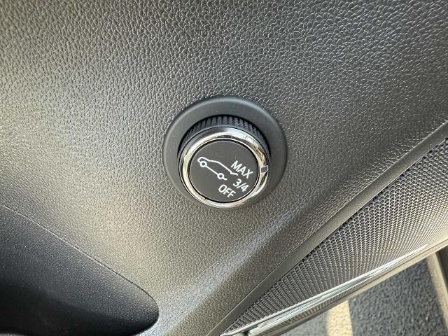 new 2025 Buick Envision car, priced at $39,245