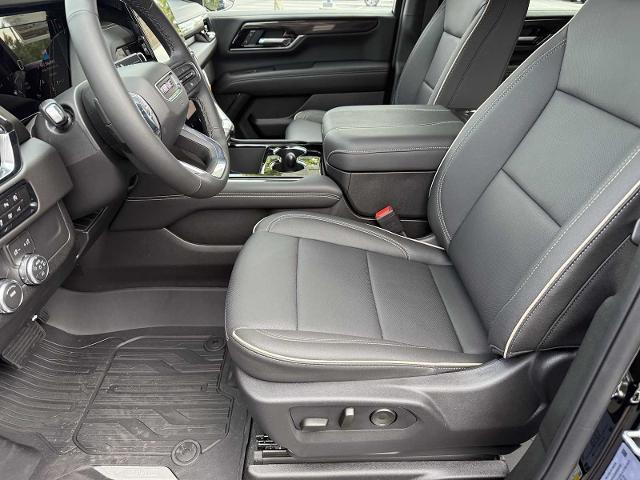 new 2025 GMC Yukon XL car, priced at $78,330