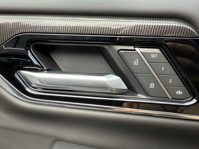 new 2025 GMC Yukon XL car, priced at $78,330