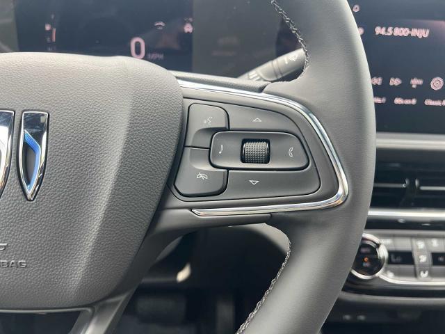 new 2025 Buick Envista car, priced at $30,070