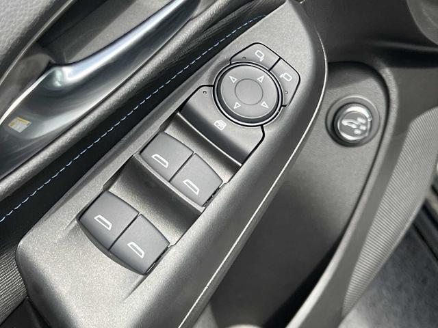 new 2025 Buick Envista car, priced at $30,070