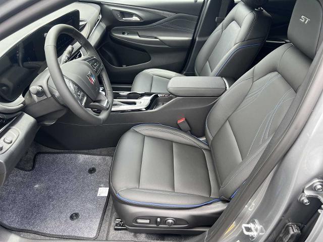 new 2025 Buick Envista car, priced at $30,070