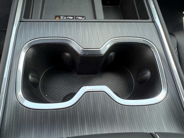 new 2025 GMC Acadia car, priced at $50,075