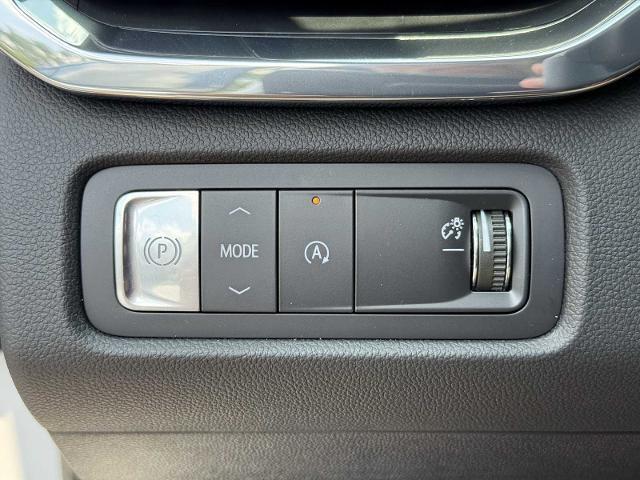 new 2025 GMC Acadia car, priced at $50,075
