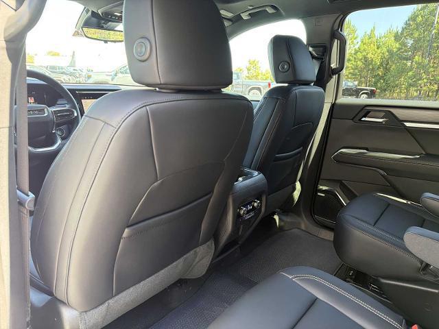 new 2026 GMC Acadia car, priced at $51,125