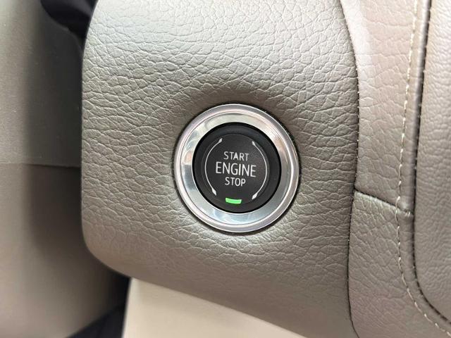 used 2023 GMC Yukon car, priced at $48,985