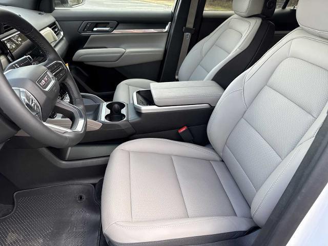 new 2025 GMC Terrain car, priced at $34,635