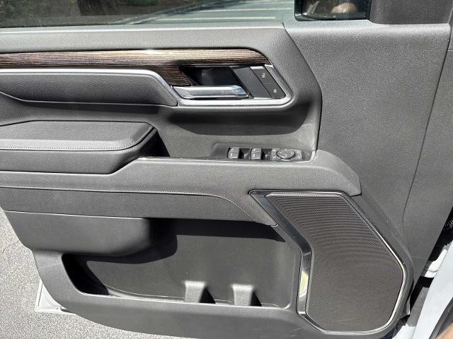 new 2025 GMC Sierra 2500 car, priced at $60,345