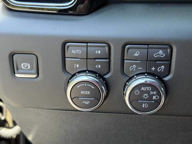 new 2025 GMC Sierra 1500 car, priced at $65,370