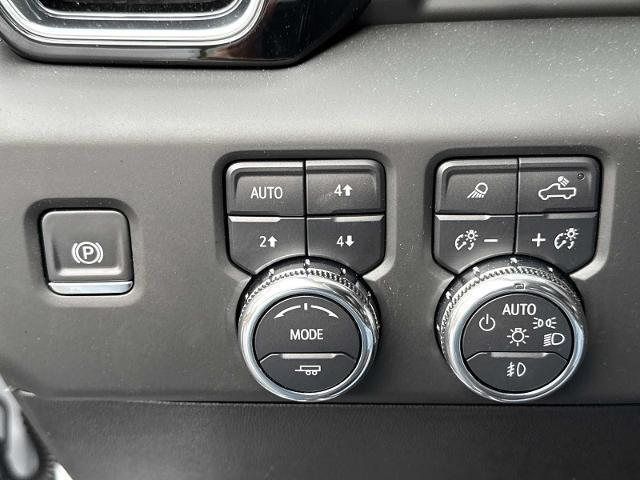 new 2025 GMC Sierra 2500 car, priced at $92,050