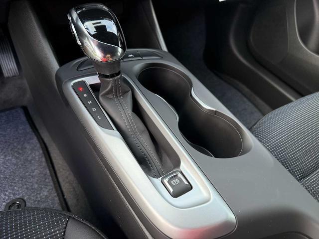 new 2025 Buick Envista car, priced at $23,685