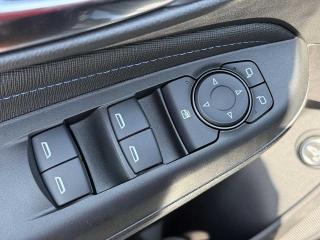 new 2025 Buick Envista car, priced at $30,070