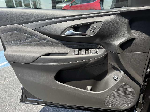 new 2025 Buick Envista car, priced at $30,565