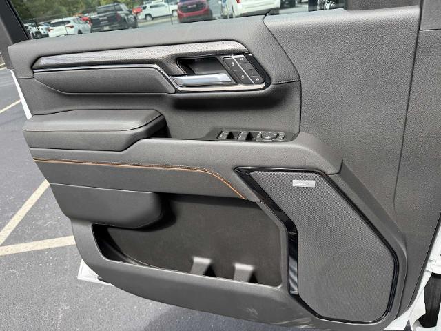 new 2026 GMC Sierra 2500 car, priced at $83,060