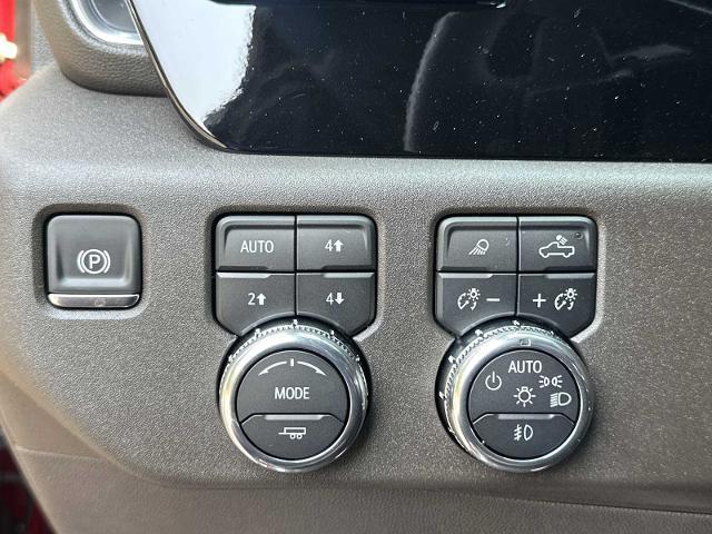 new 2025 GMC Sierra 1500 car, priced at $57,320