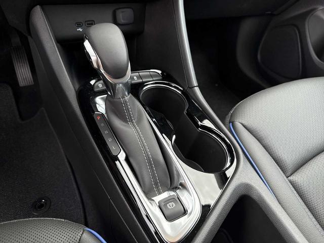 new 2025 Buick Encore GX car, priced at $27,920