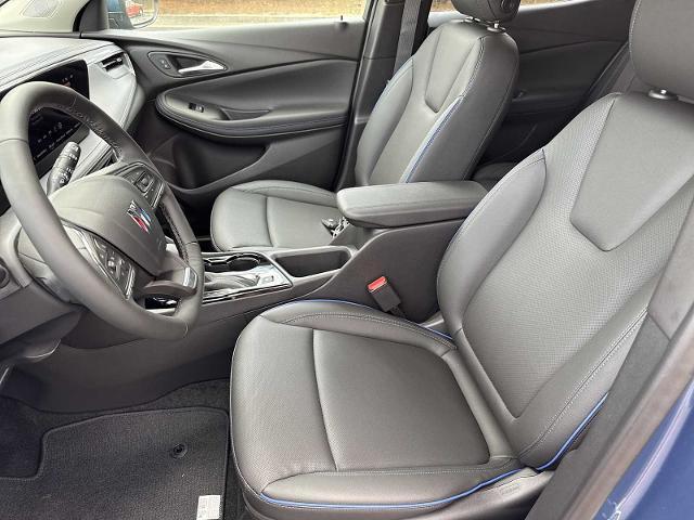 new 2025 Buick Encore GX car, priced at $27,920
