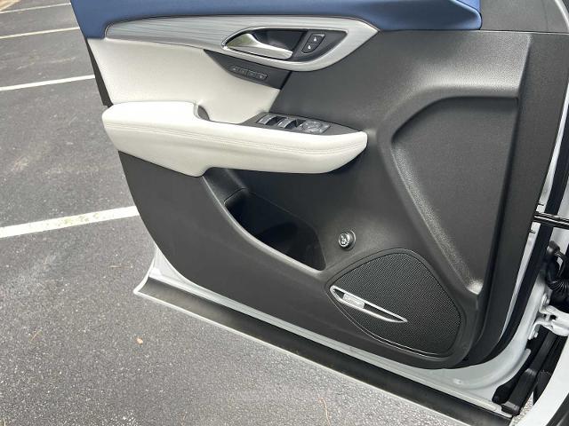new 2025 Buick Envision car, priced at $50,195
