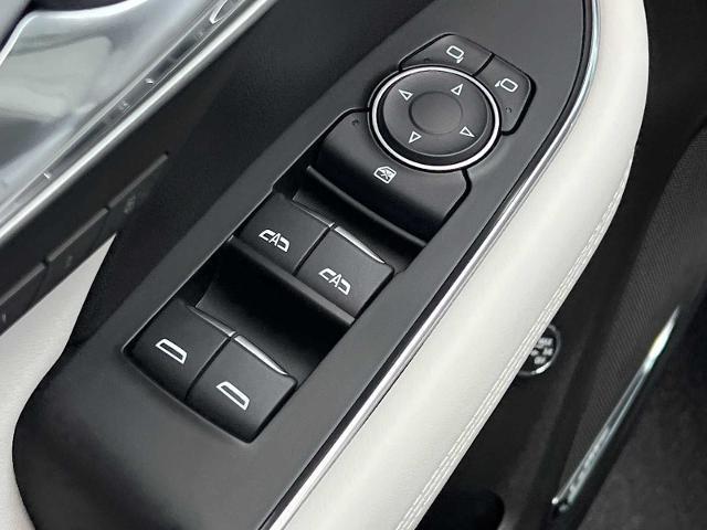 new 2025 Buick Envision car, priced at $50,195