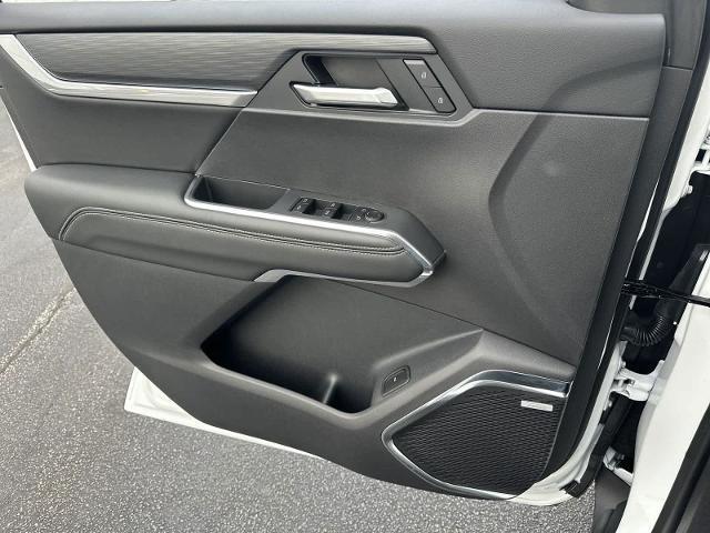 new 2025 GMC Acadia car, priced at $44,230