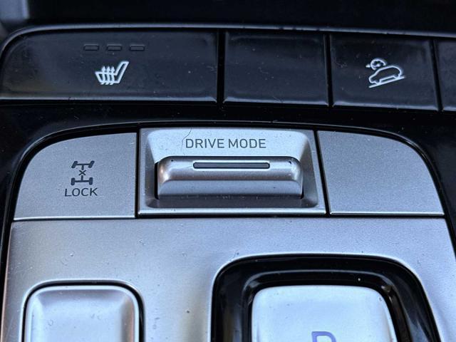 used 2024 Hyundai TUCSON Hybrid car, priced at $27,885