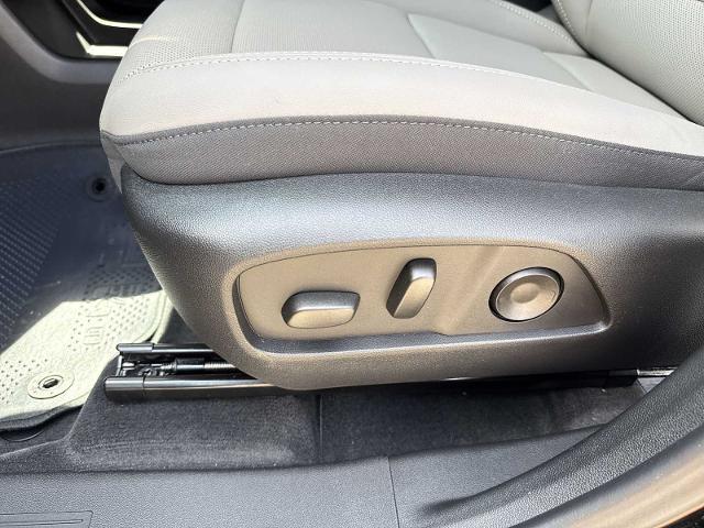 new 2025 GMC Terrain car, priced at $33,983