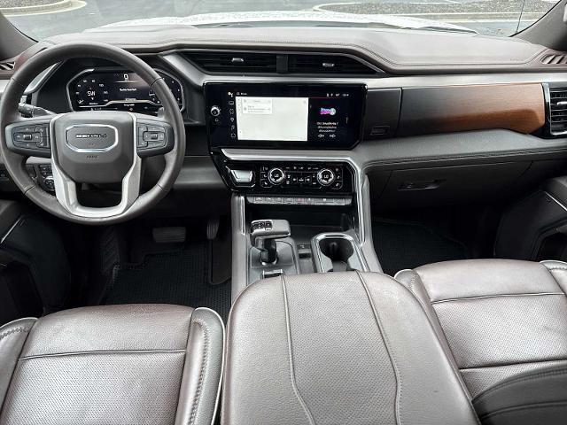 used 2023 GMC Sierra 1500 car, priced at $43,325