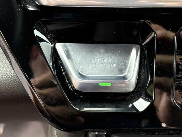used 2023 GMC Sierra 1500 car, priced at $43,325