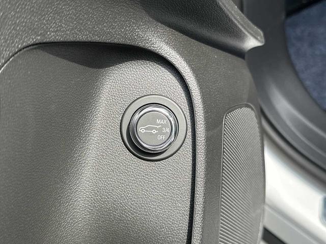 new 2025 Buick Envista car, priced at $31,290