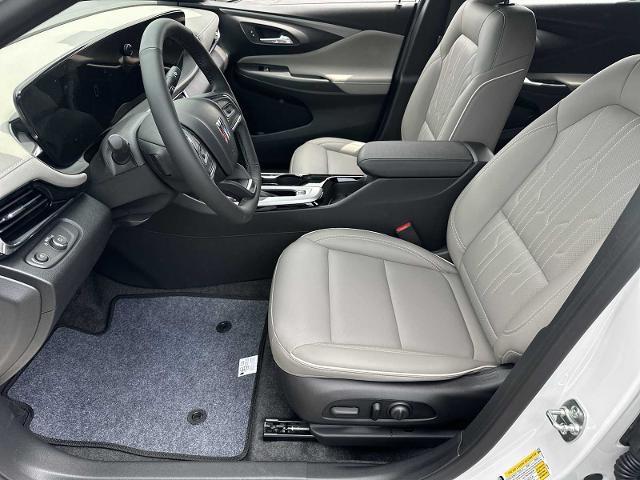 new 2025 Buick Envista car, priced at $31,290