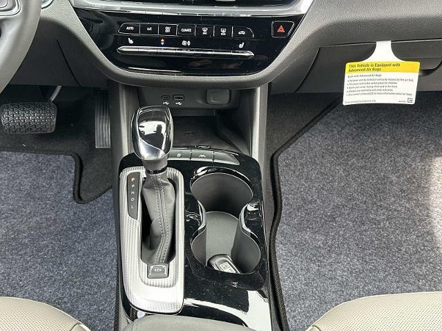 new 2025 Buick Envista car, priced at $31,290