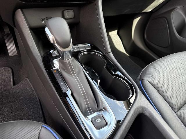 new 2025 Buick Encore GX car, priced at $27,920