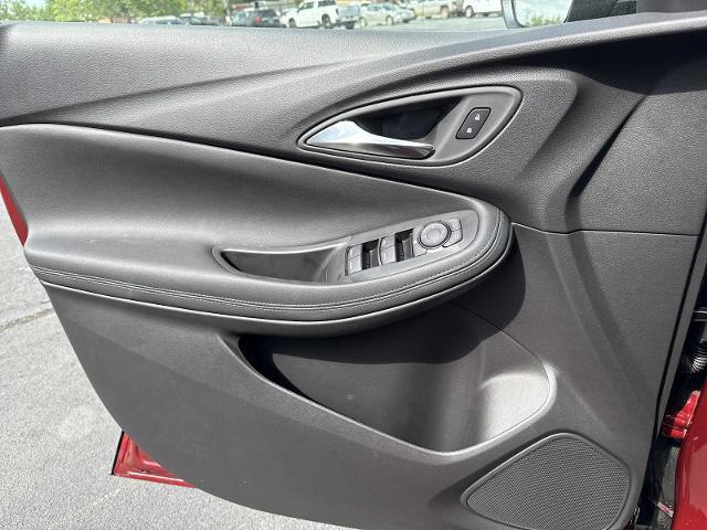 new 2025 Buick Encore GX car, priced at $27,920