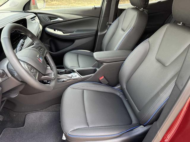 new 2025 Buick Encore GX car, priced at $27,920