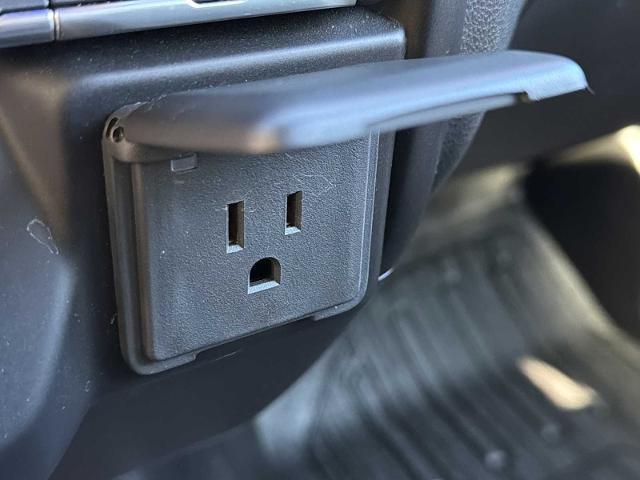 used 2021 GMC Sierra 1500 car, priced at $33,785