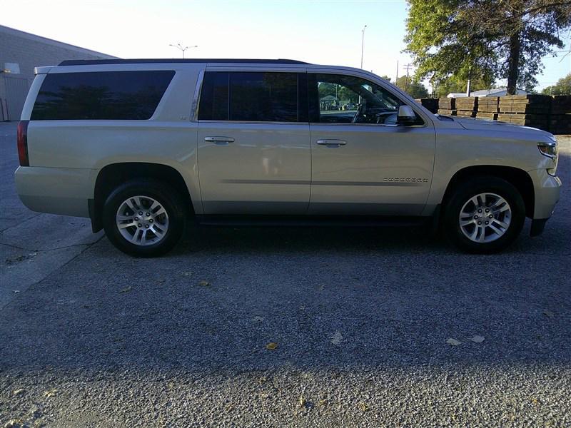 used 2017 Chevrolet Suburban car, priced at $23,980