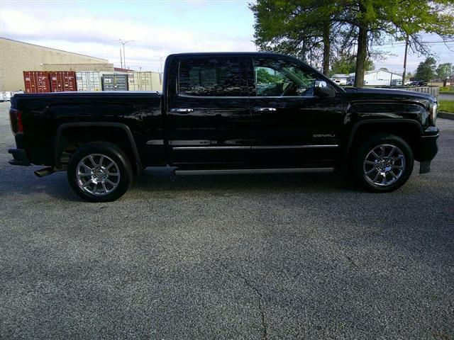 used 2018 GMC Sierra 1500 car, priced at $34,980