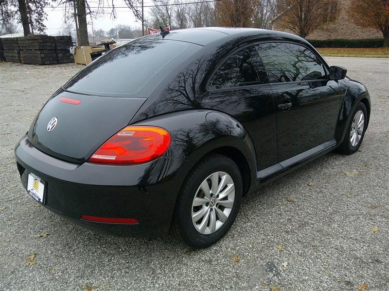 used 2013 Volkswagen Beetle car