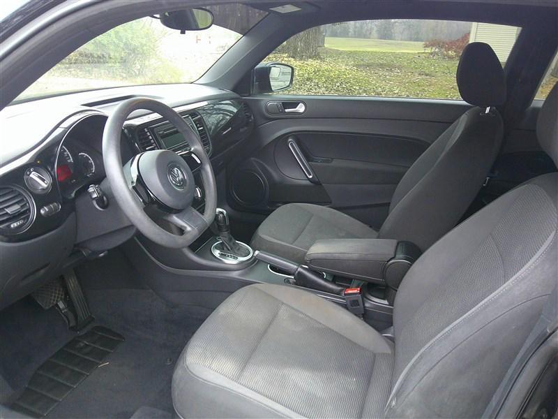 used 2013 Volkswagen Beetle car