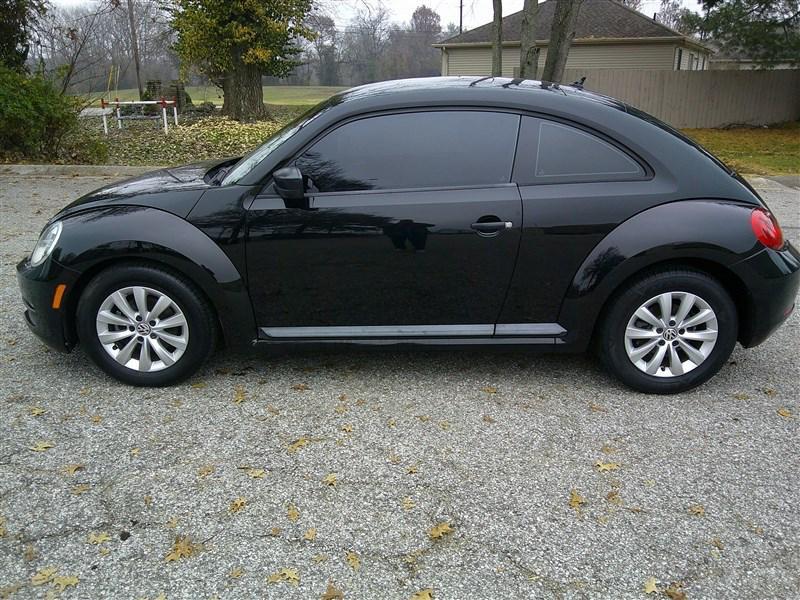 used 2013 Volkswagen Beetle car