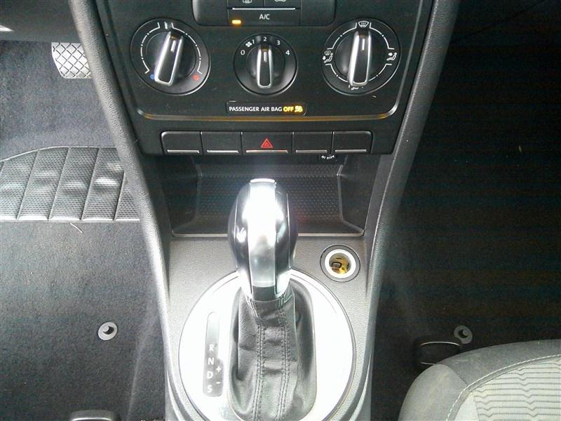 used 2013 Volkswagen Beetle car