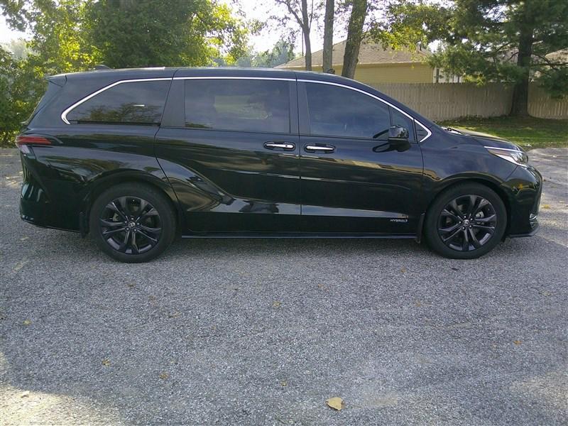 used 2021 Toyota Sienna car, priced at $37,980